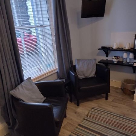 29 Well Street B&B Мофат Екстериор снимка