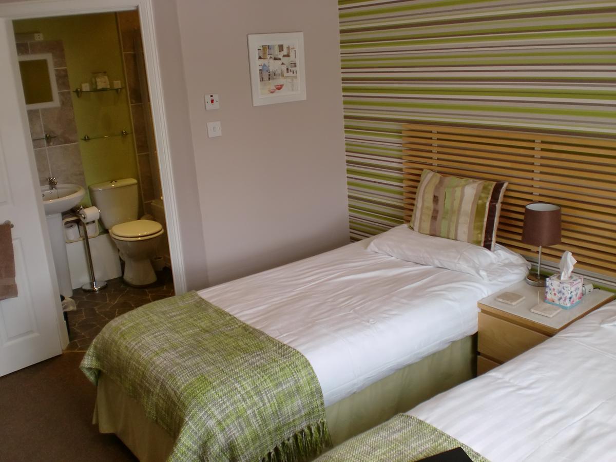 29 Well Street B&B Мофат Екстериор снимка